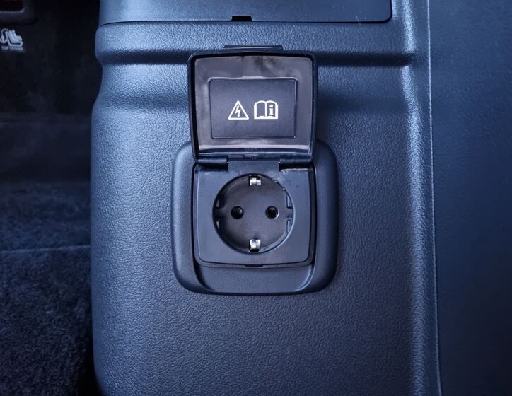 Mitsubishi Outlander 23