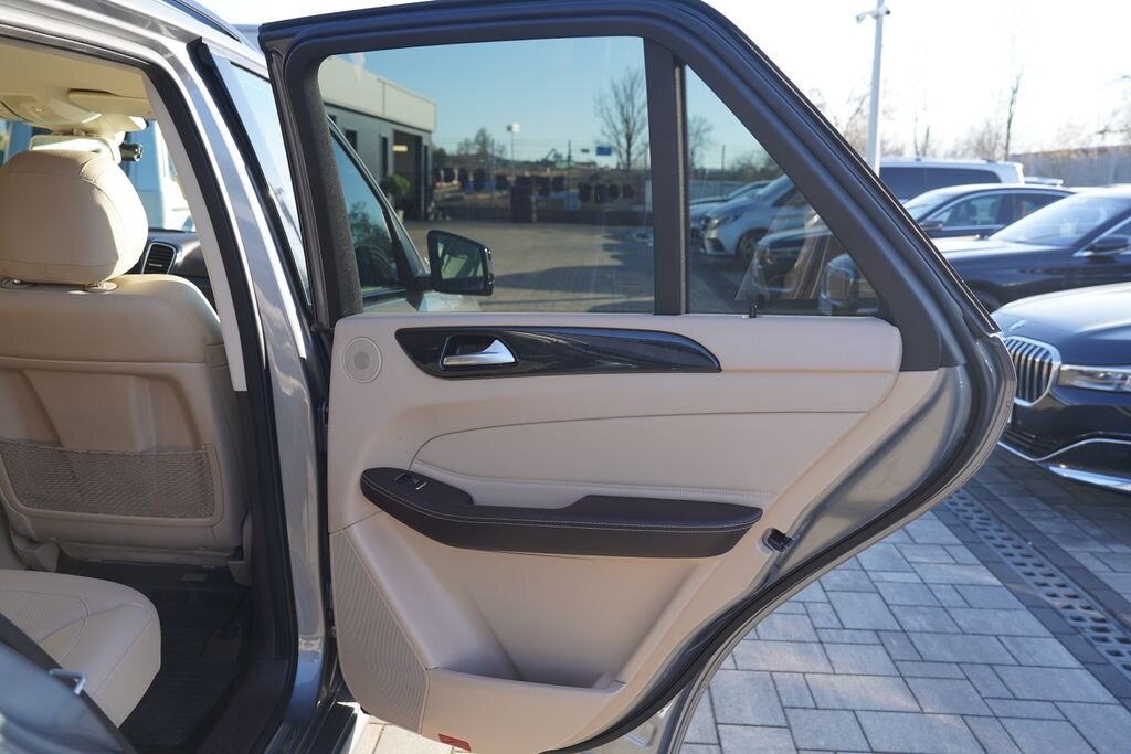 Mercedes-Benz GLE SUV / Terénní 3,0 l 190 kw