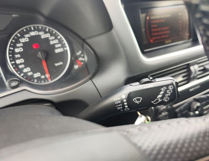 Audi Q5 SUV / Terénní 2,0 l 155 kw