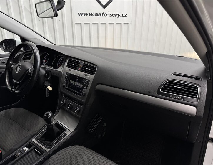 Volkswagen Golf Hatchback 1,4 l 81 kw