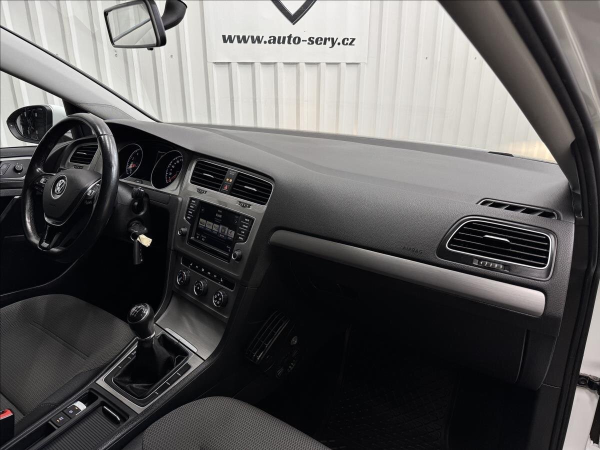 Volkswagen Golf Hatchback 1,4 l 81 kw