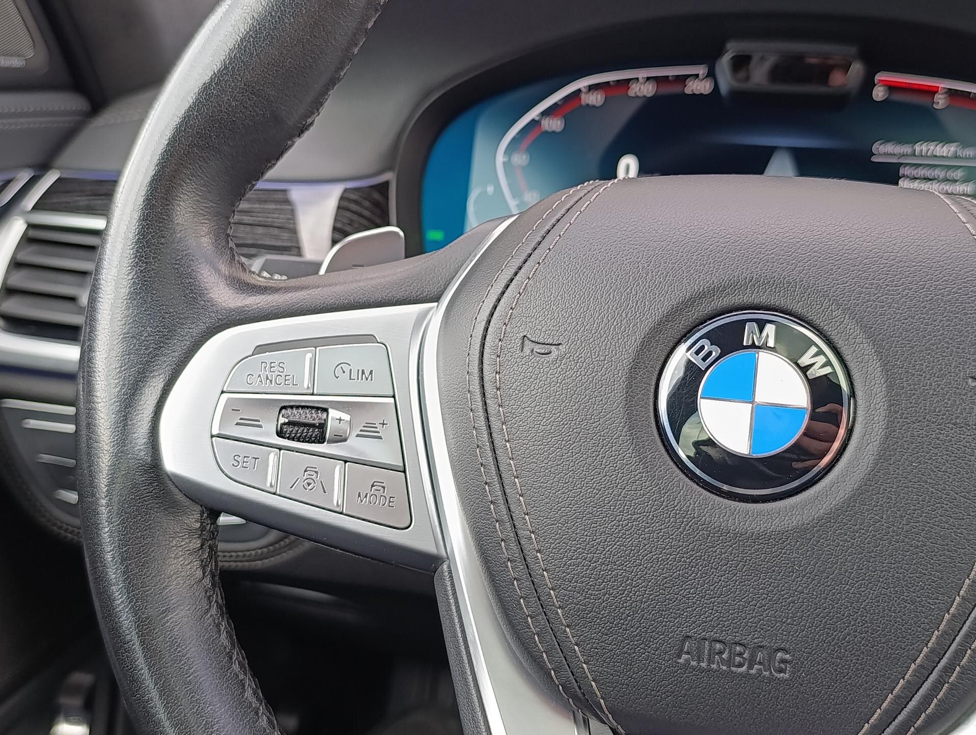 BMW Řada 7 Ostatní 3,0 l 250 kw