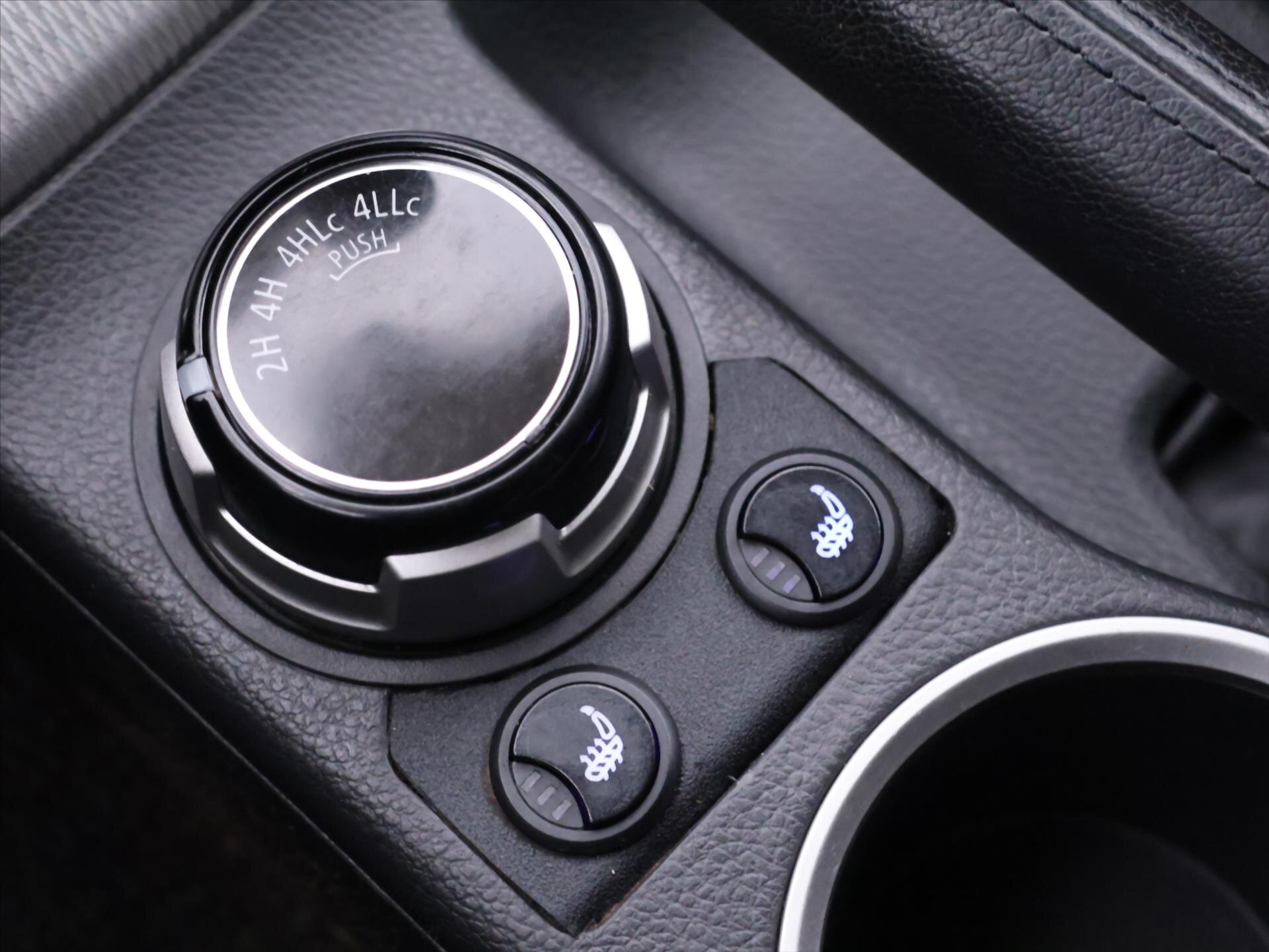 Mitsubishi L200 Pick-up 2,3 l 110 kw