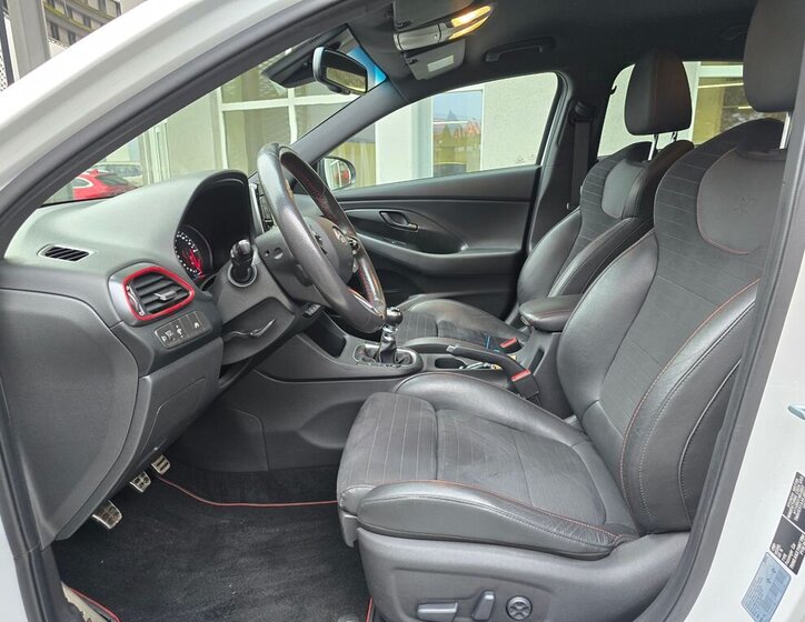 Hyundai i30 Hatchback 2,0 l 202 kw