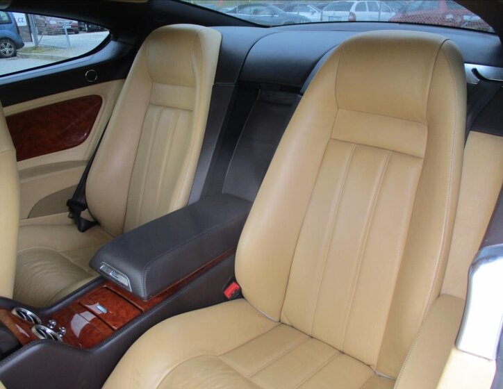 Bentley Continental GT 10