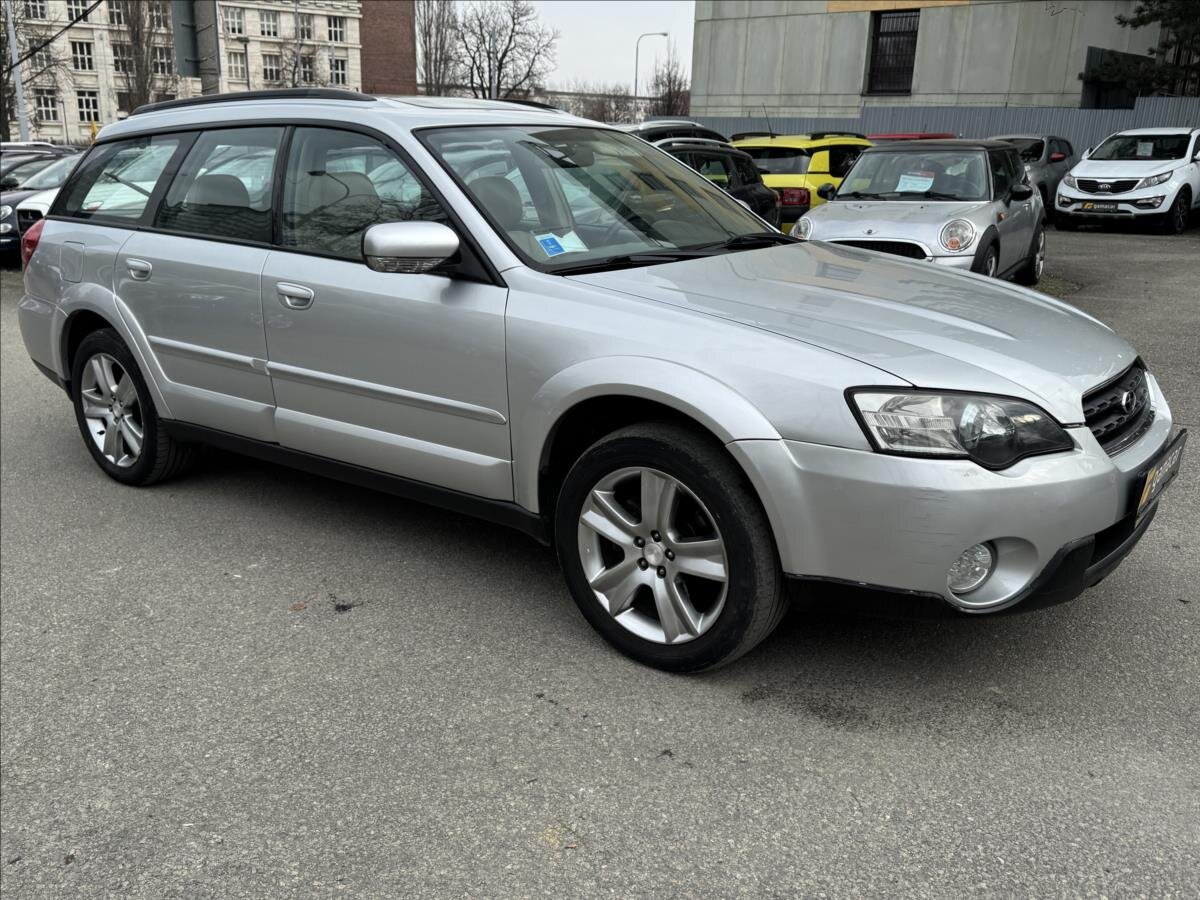 Subaru Legacy Kombi 3,0 l 180 kw