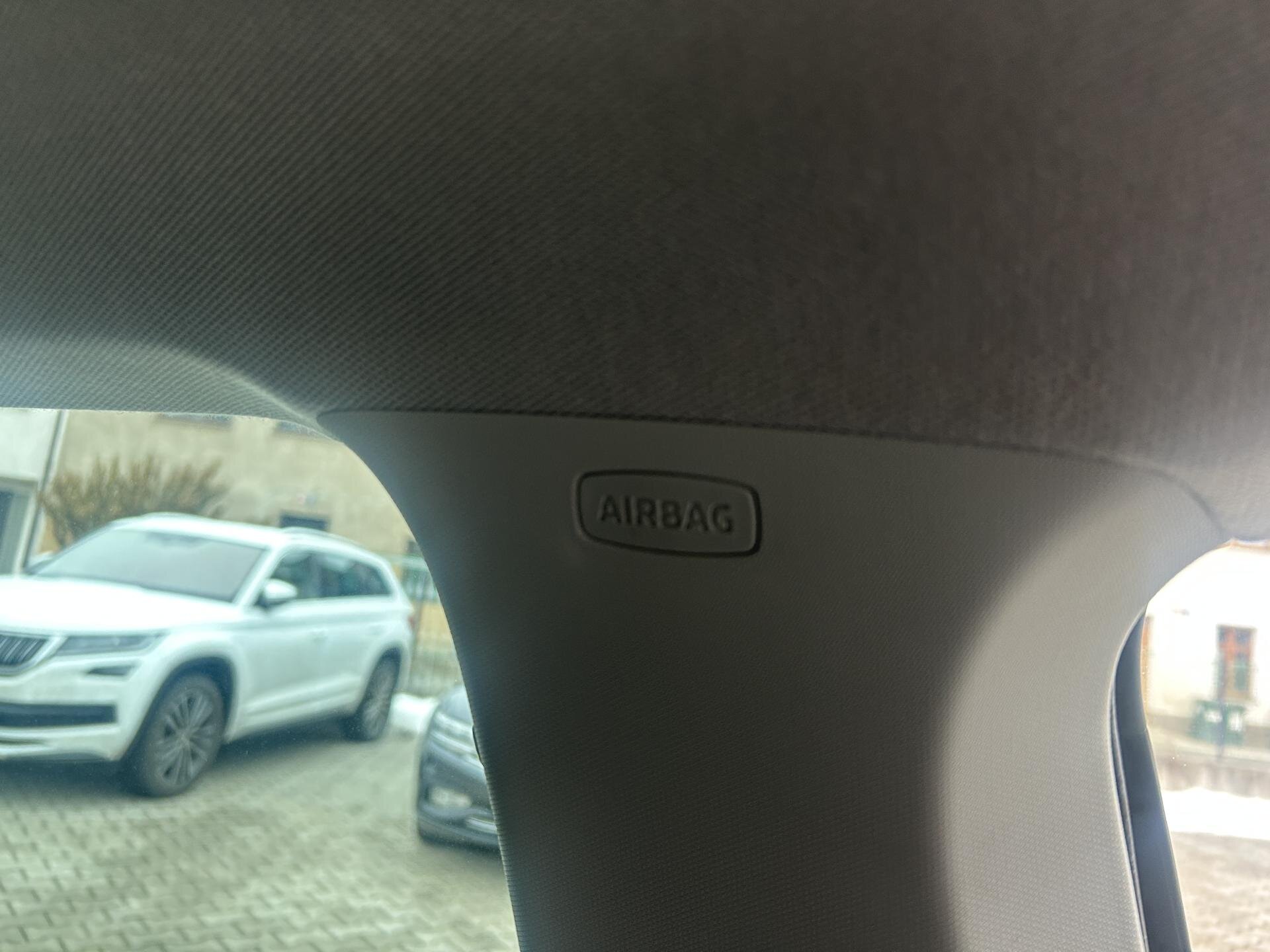 Škoda Kamiq Hatchback 999,0 85 kw