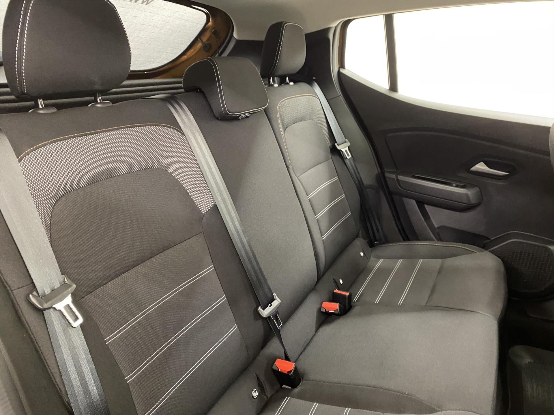 Dacia Sandero Hatchback 999,0 67 kw