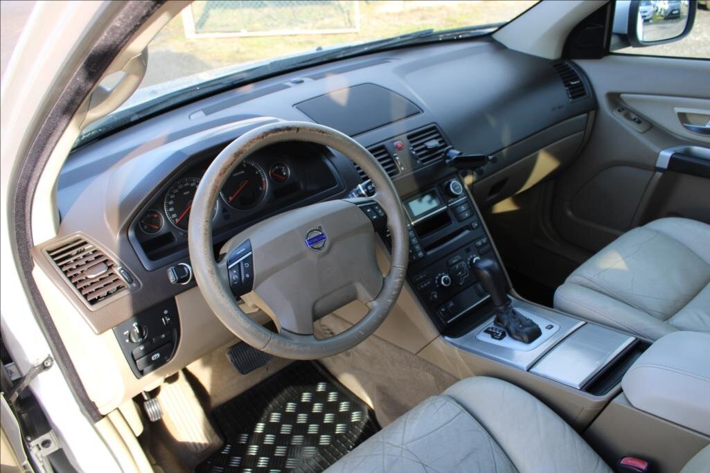 Volvo XC90 Kombi 2,4 l 136 kw