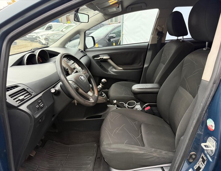 Toyota Verso MPV 1,6 l 97 kw