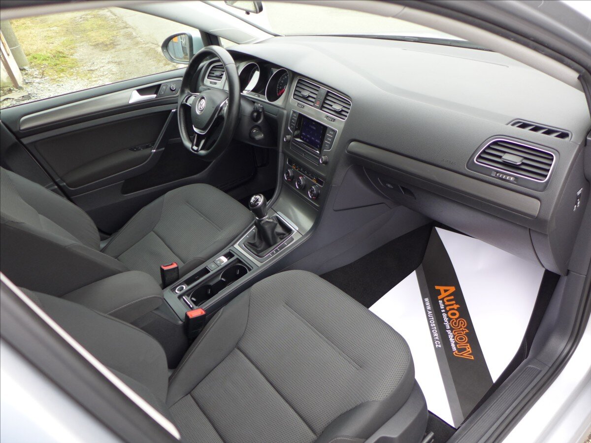 Volkswagen Golf Hatchback 1,2 l 77 kw