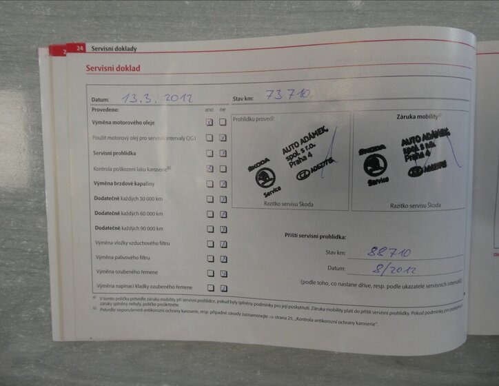 Škoda Octavia Sedan / Limuzína 1,6 l 75 kw