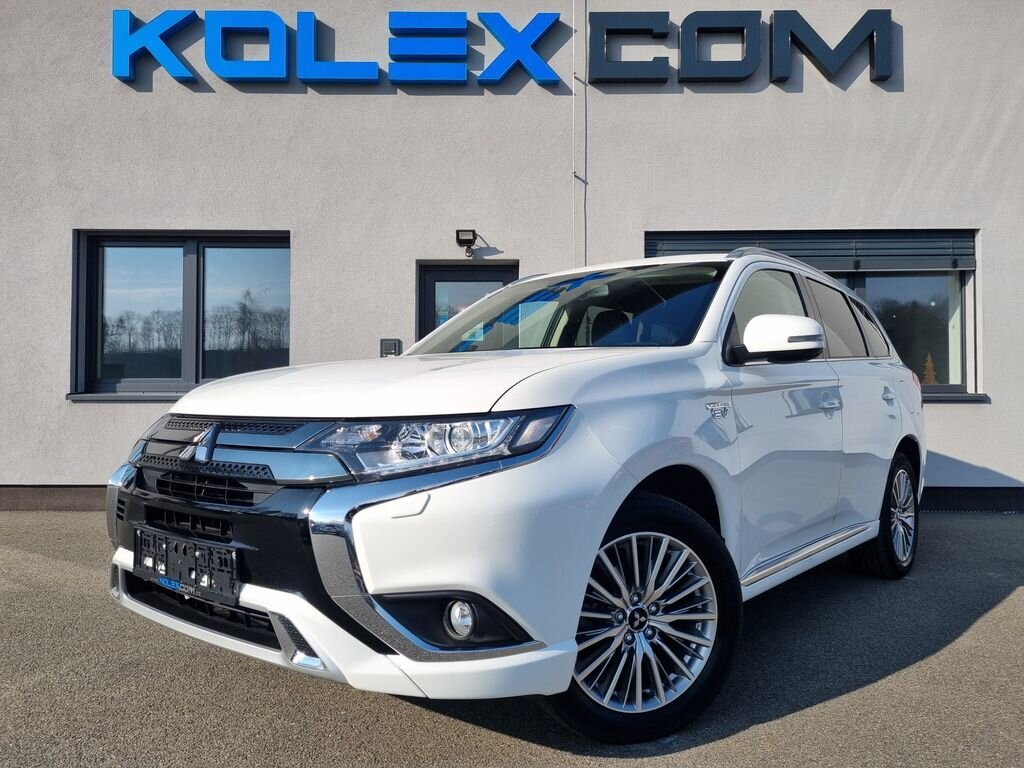 Mitsubishi Outlander SUV / Terénní 2,4 l 165 kw