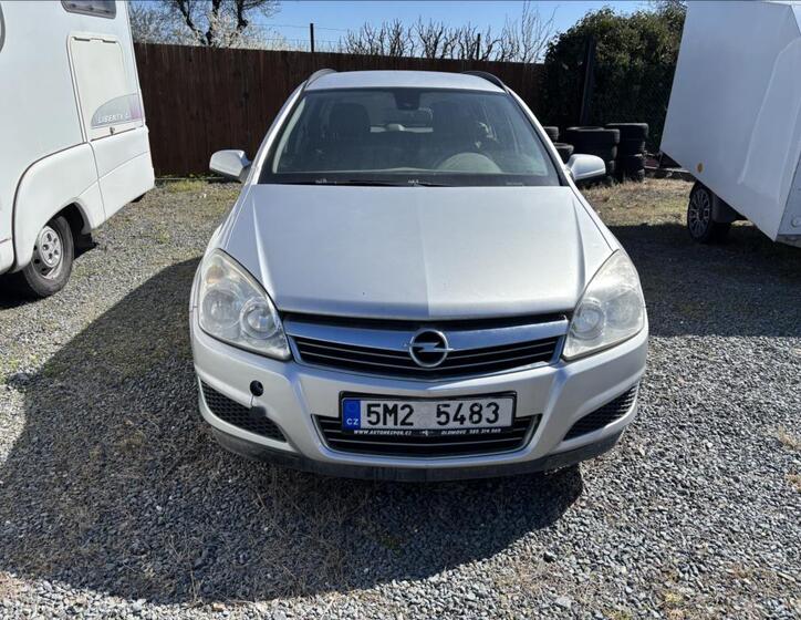 Opel Astra 2