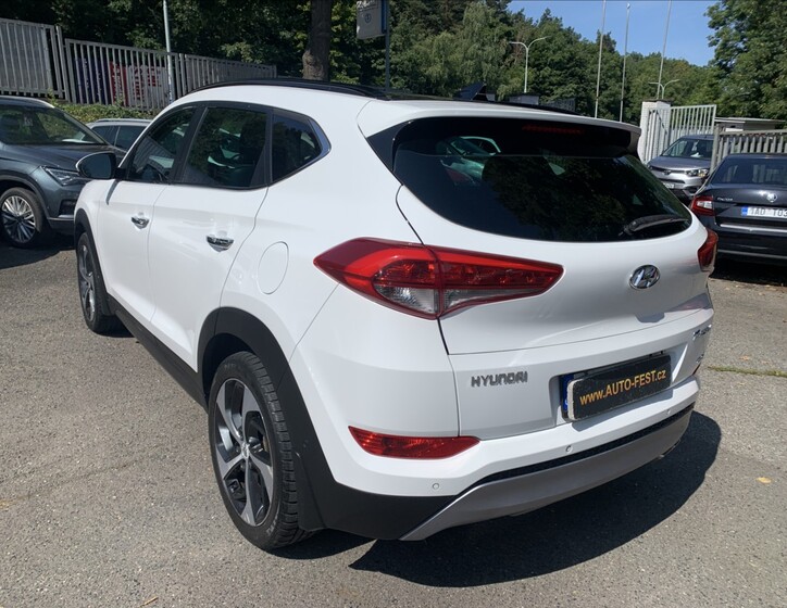 Hyundai Tucson 7
