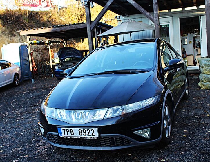 Honda Civic 1