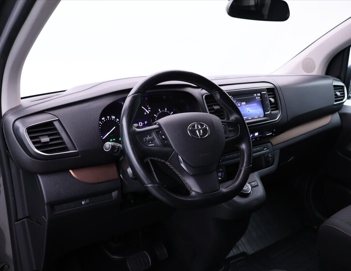 Toyota ProAce Verso Kombi 2,0 l 130 kw