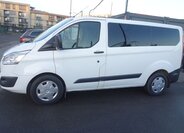 Ford Tourneo Custom 2