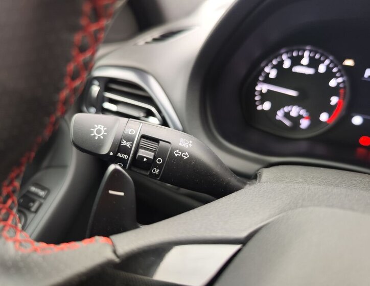 Hyundai i30 Hatchback 998,0 88 kw