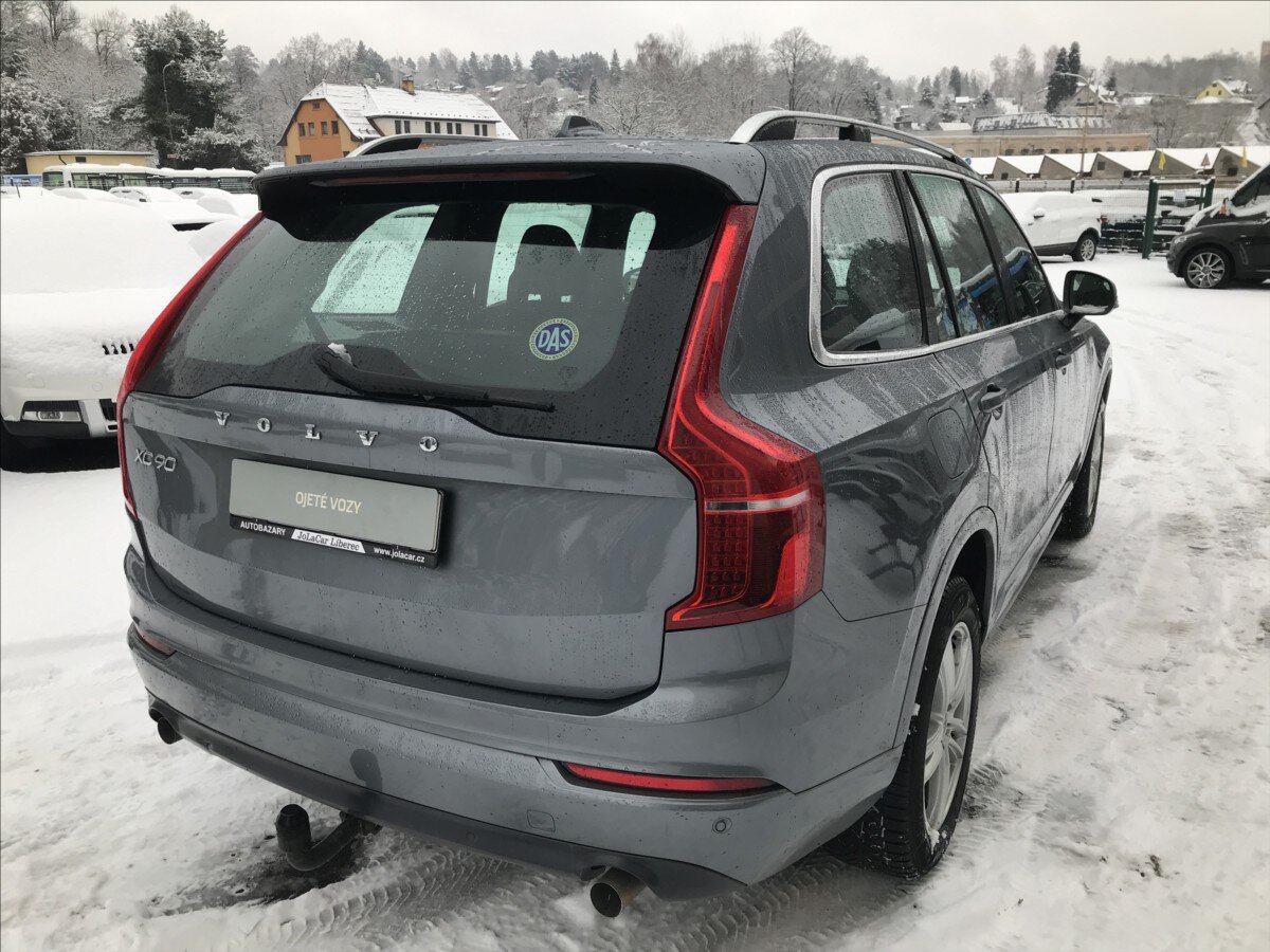 Volvo XC90 SUV 2,0 l 173 kw