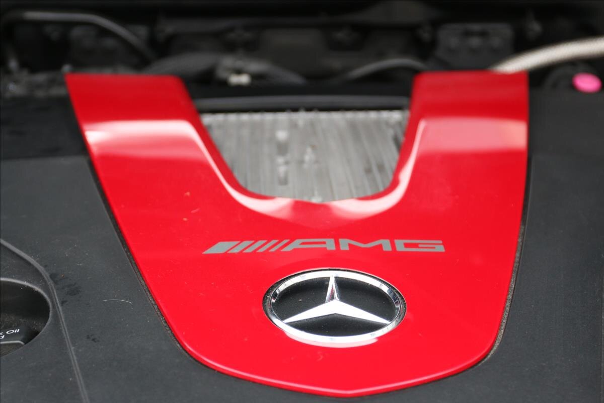 Mercedes-Benz GLC SUV / Terénní 3,0 l 270 kw