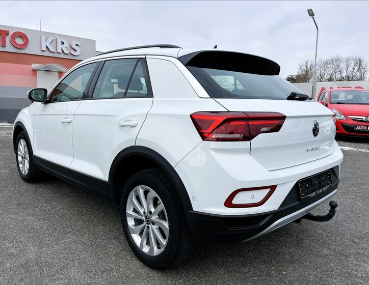Volkswagen T-Roc 7