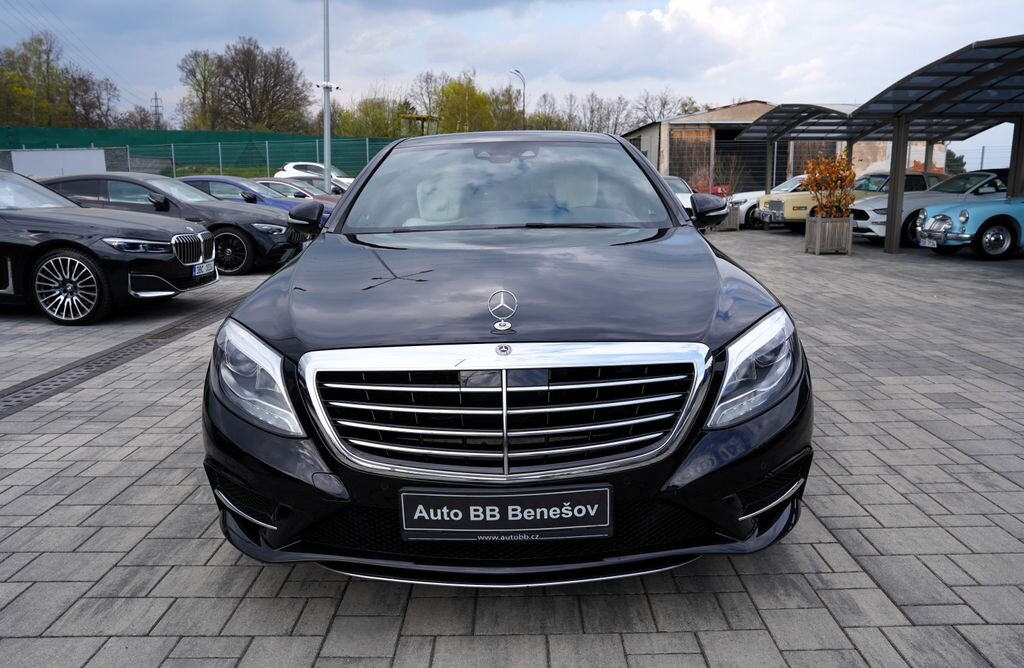 Mercedes-Benz Třídy S Sedan / Limuzína 3,0 l 190 kw