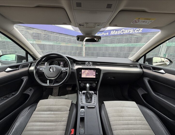 Volkswagen Passat Kombi 2,0 l 140 kw