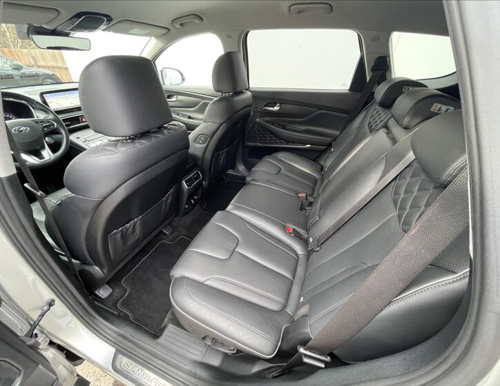 Hyundai Santa Fe SUV / Terénní 2,2 l 148 kw