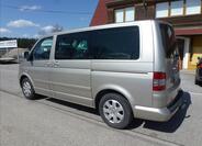 Volkswagen Multivan 11