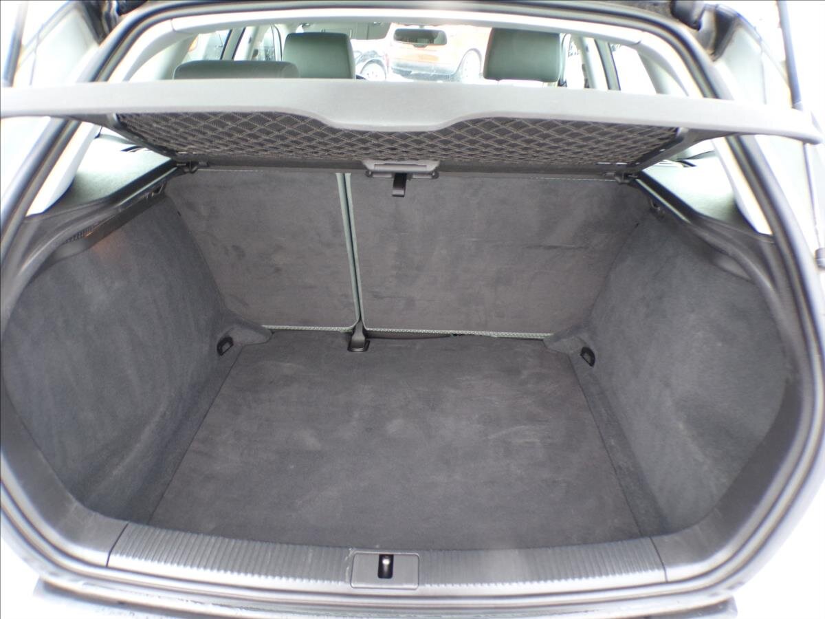 Audi A3 Hatchback 1,6 l 77 kw