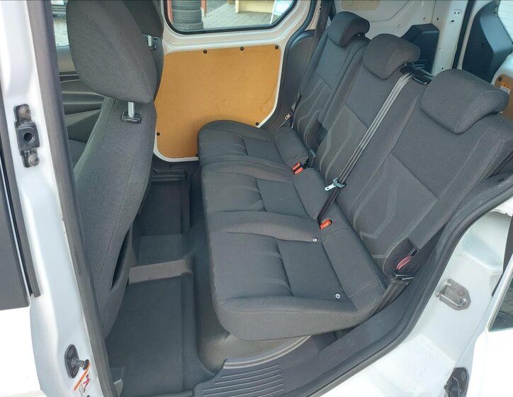 Ford Transit Connect Kombi 1,5 l 74 kw