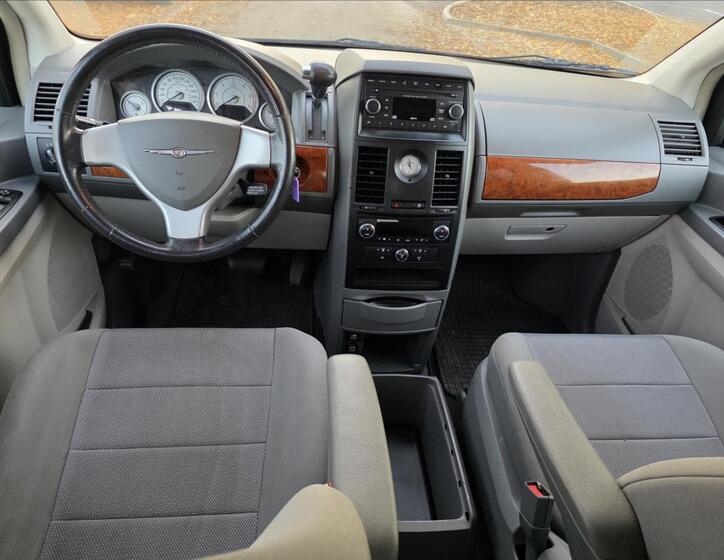 Chrysler Grand Voyager 15