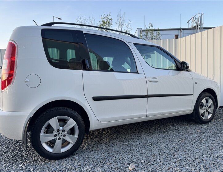 Škoda Roomster Kombi 1,2 l 63 kw