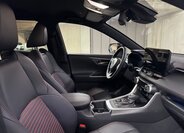 Toyota RAV4 SUV 2,5 l 228 kw