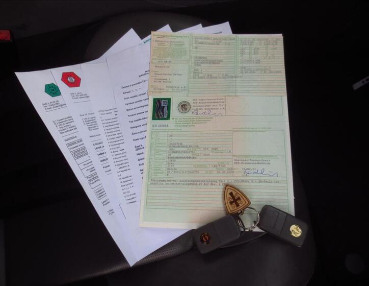 Chrysler Crossfire 28