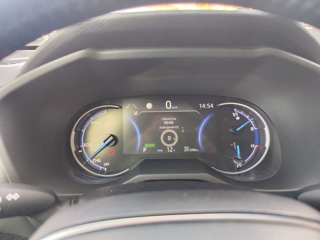 Toyota RAV4 SUV 2,5 l 163 kw