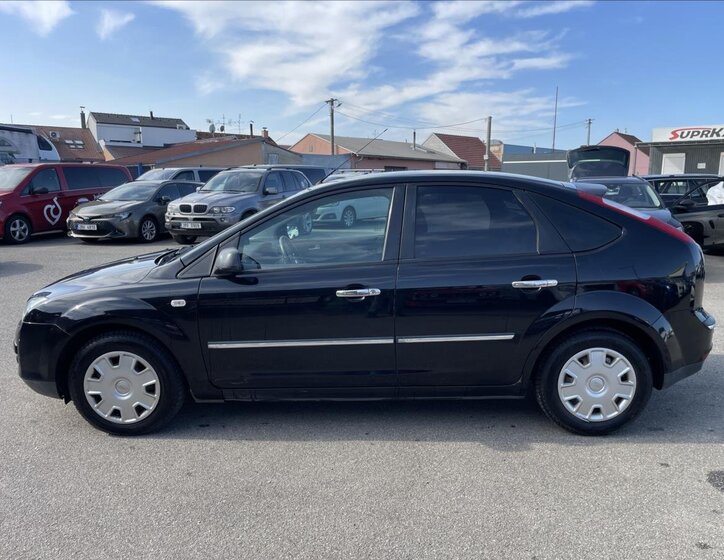 Ford Focus Hatchback 1,6 l 74 kw