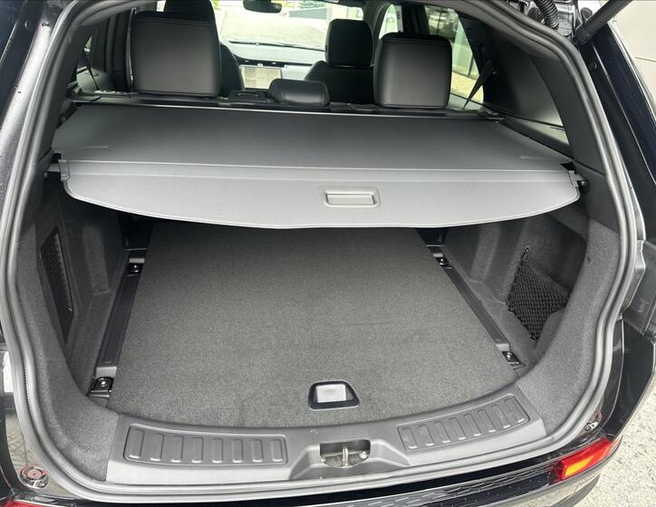 Land Rover Discovery Sport 11