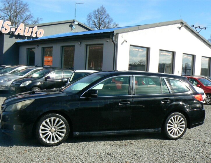 Subaru Legacy Kombi 2,0 l 110 kw