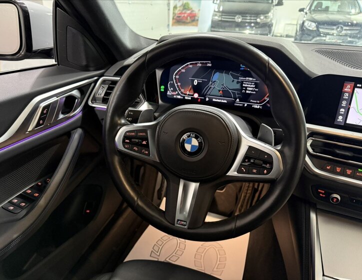 BMW Řada 4 Sedan / Limuzína 2,0 l 140 kw