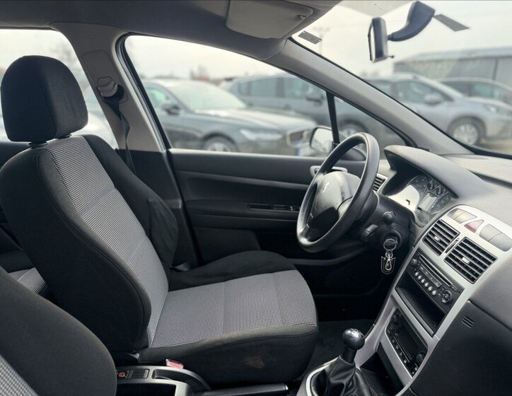 Peugeot 307 Hatchback 1,6 l 80 kw