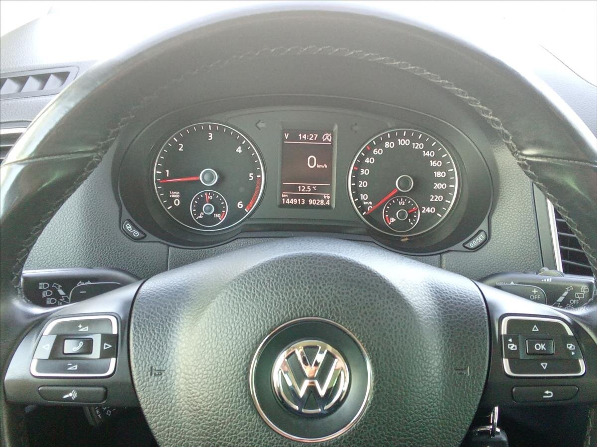 Volkswagen Sharan MPV 2,0 l 103 kw