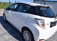 Toyota Yaris Hatchback 998,0 51 kw