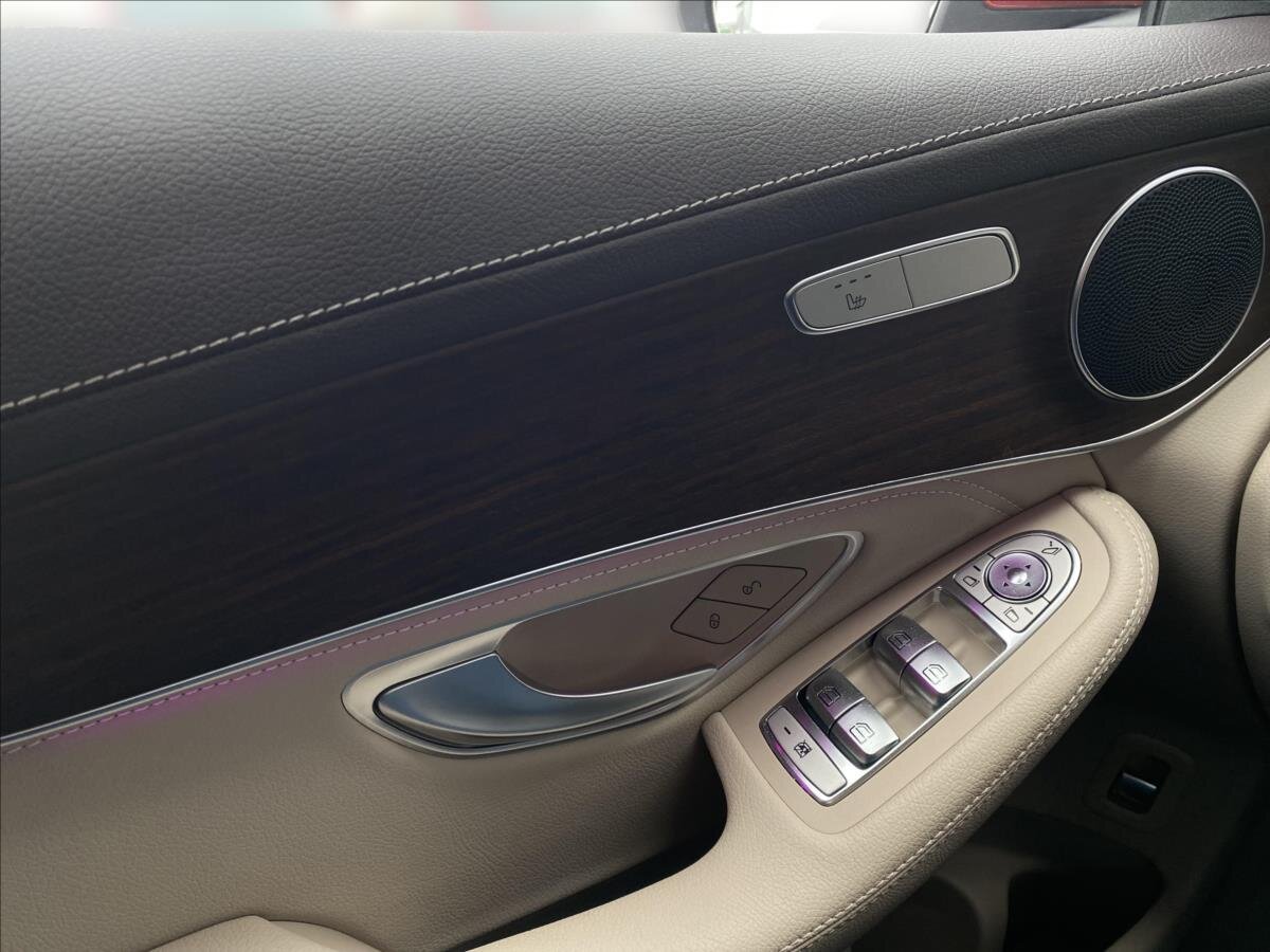 Mercedes-Benz GLC SUV 2,0 l 143 kw