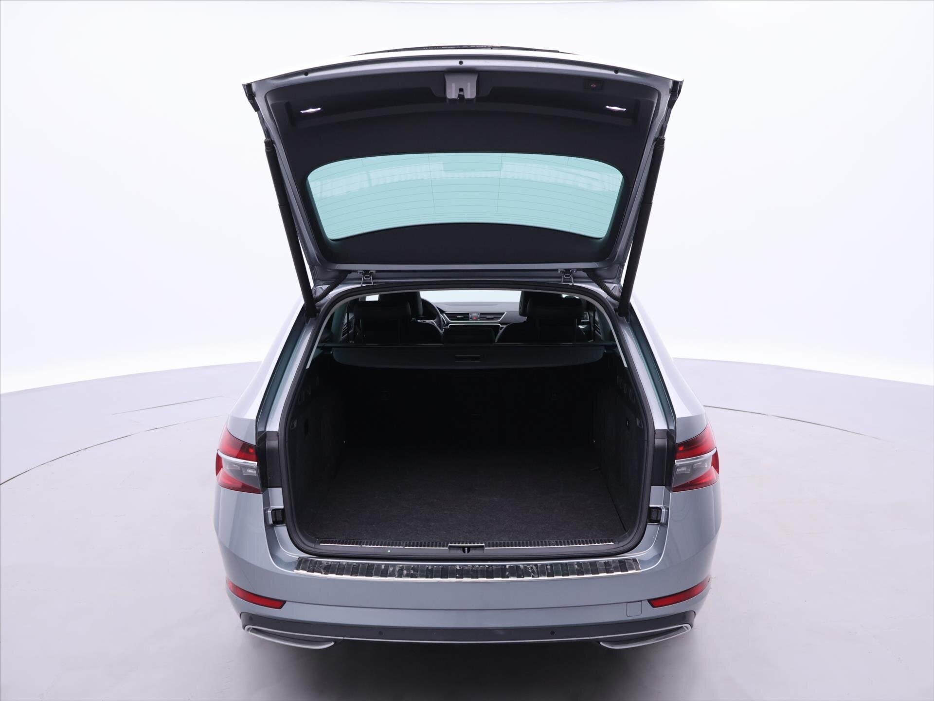 Škoda Superb Kombi 1,4 l 115 kw