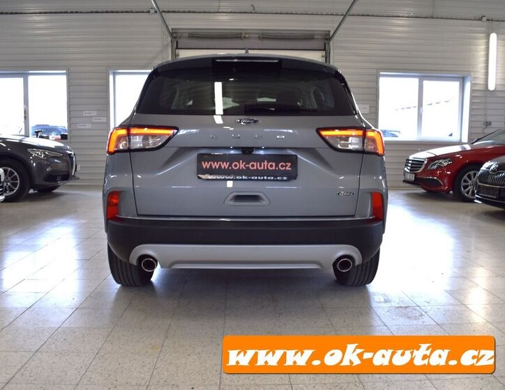 Ford Kuga SUV 2,5 l 165 kw
