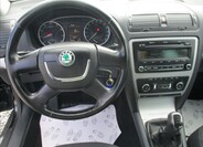 Škoda Octavia 14