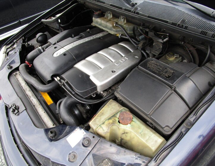 Mercedes-Benz Třídy M Kombi 2,7 l 120 kw