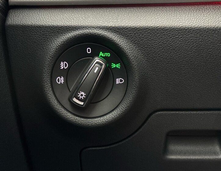 Škoda Scala Hatchback 1,6 l 85 kw